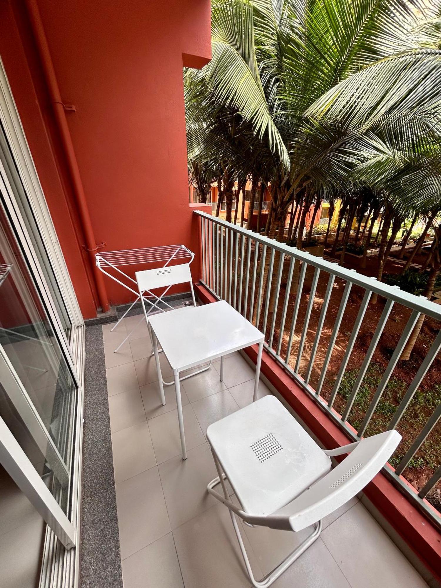 Pool And Garden View Good Stay Premium 2 Bhk Flat 104 Dabolim Exteriér fotografie